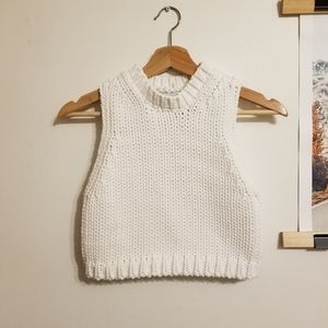 Zara knit crop top / sweater vest - white